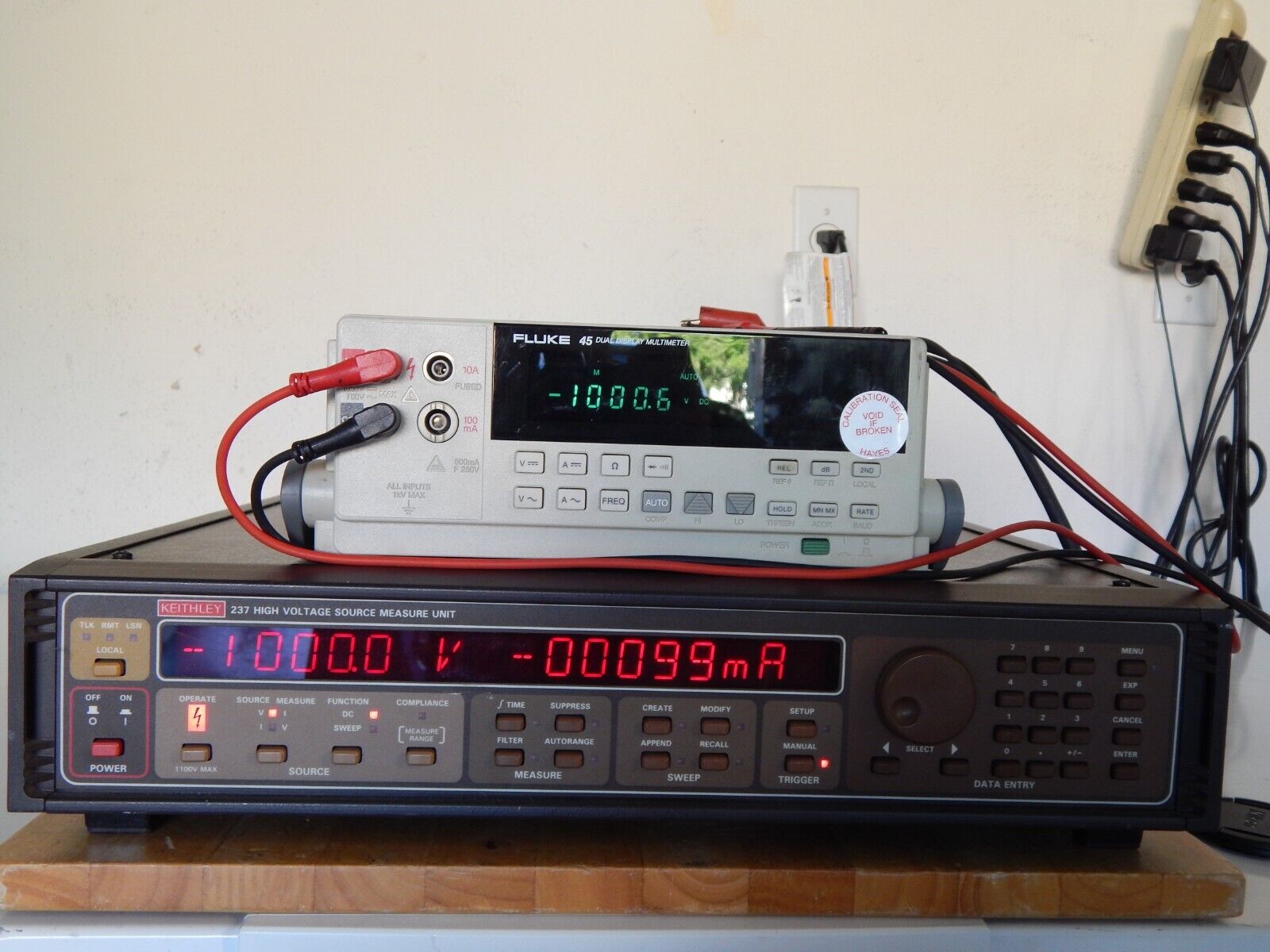 Keithley 237 High Voltage source measure unit, GPIB, Tested, 8 In Stock