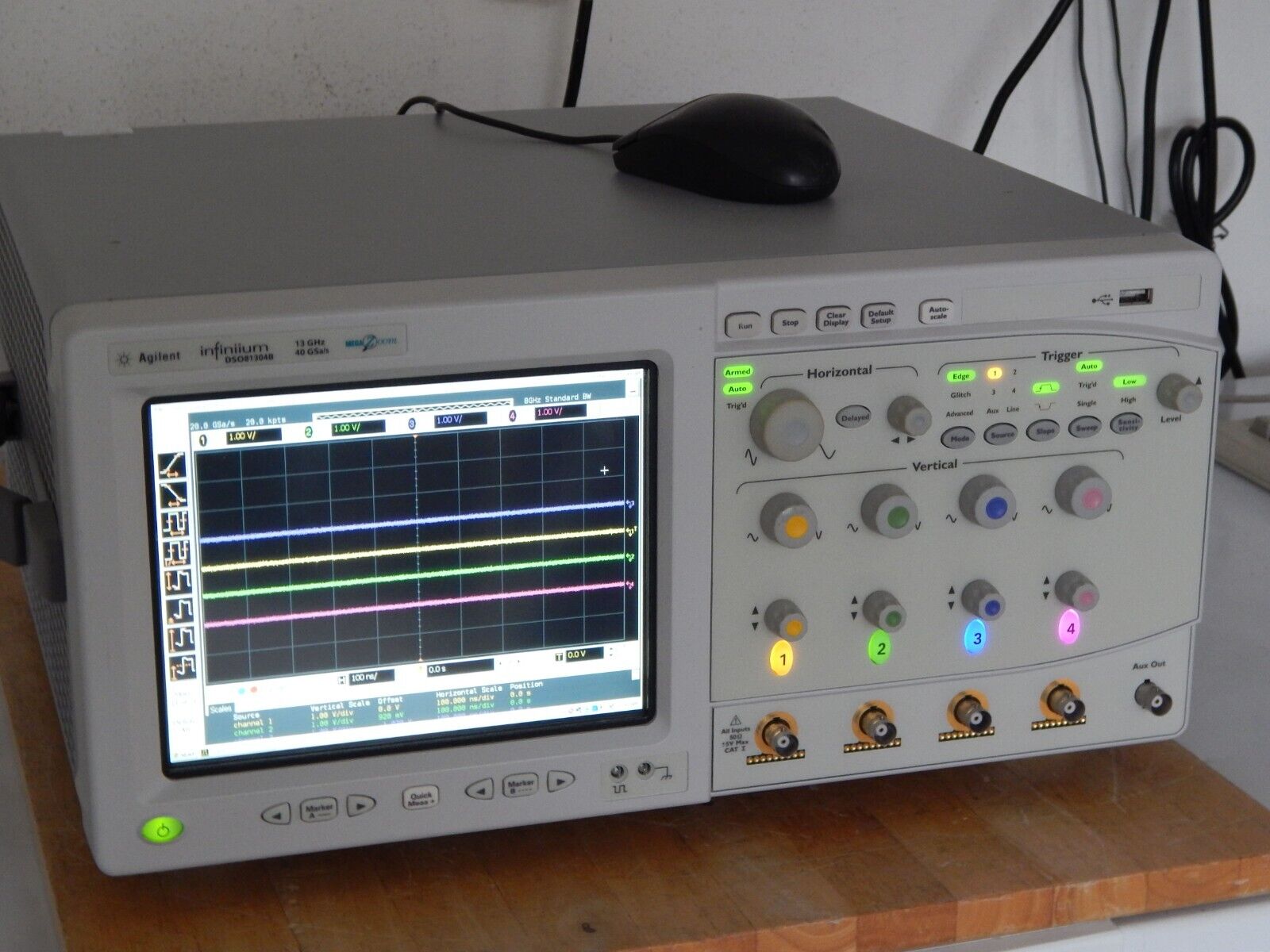 Agilent DSO81304B Digital Signal Oscilloscope 13GHz, 40 GSa/s (DSO81304A)