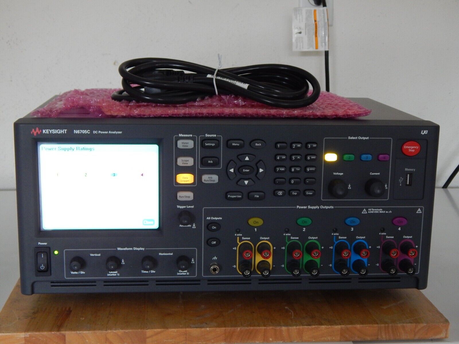 Keysight N6705C DC Power Analyzer, Modular, 600W, 4-Slot