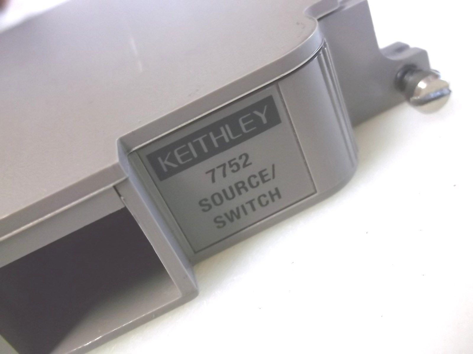 Keithley 7752 Low Voltage, CurrentSource-Only Source/Switch Module