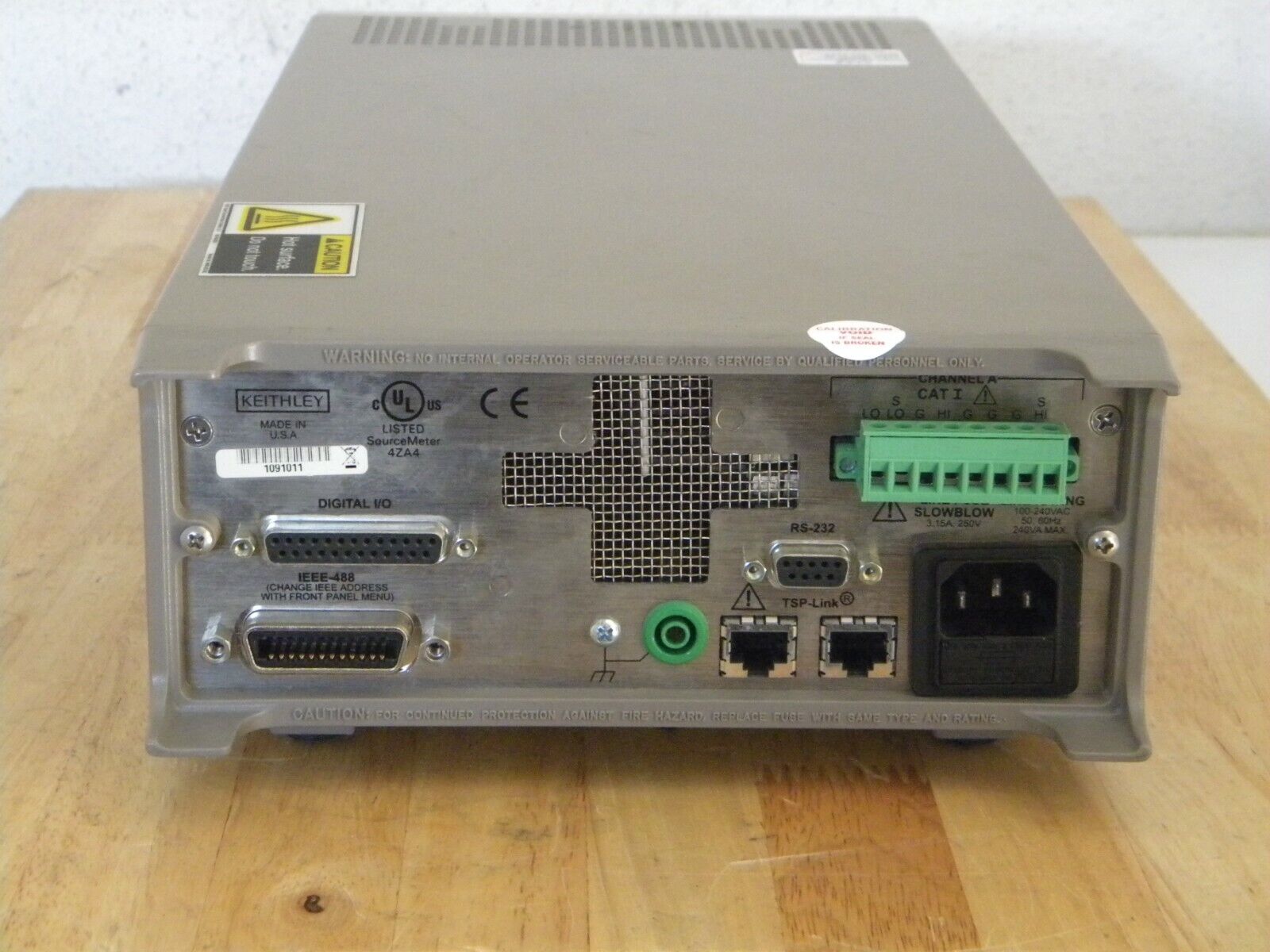 Keithley 2601 Single Channel System SourceMeter (3A DC, 10A Pulse)  ISO17025