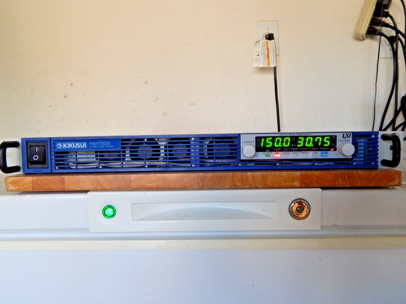 Kikusui PWX1500L LXI DC Power Supply 0-30V, 150A, 1500W (18 In stock)