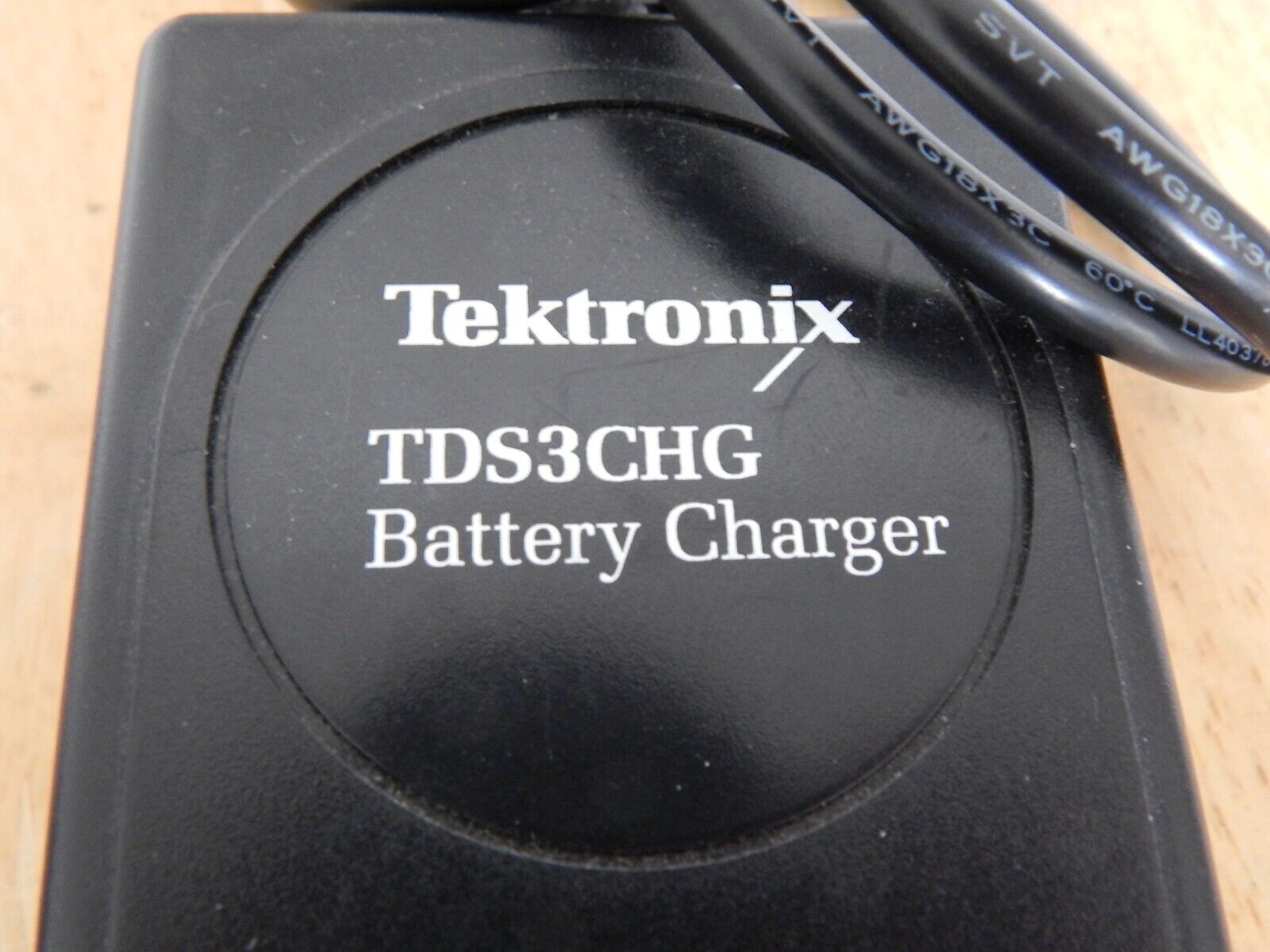 Tektronix TDS3BATC Lithium-Ion Battery Pack&Charger for TDS3000 B C Oscilloscope