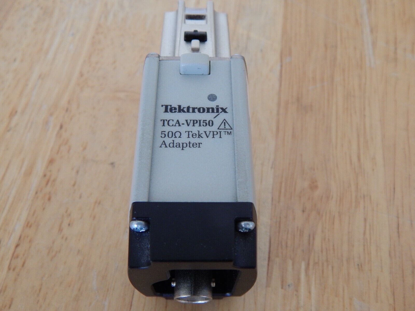 Tektronix TCA-VPI50 TekVPI to TekConnect probe adapter,  4 in stock