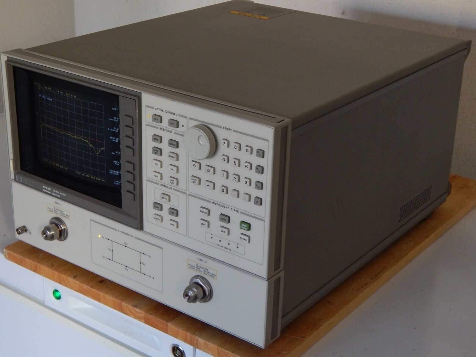 Agilent/Keysight 8722C w/001, 010  s/n 3232A02918 Network Analyzer, 50Mhz-40GHz