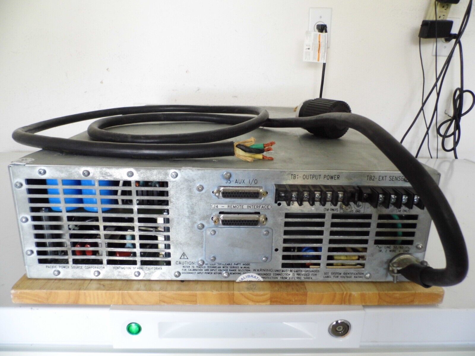 Pacific Power Source  115-ASXT-UPC1M AC  Source **works but needs calibration**