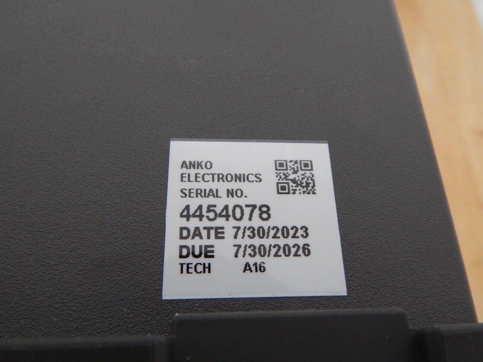 Keithley 2460 High Current Graphical SourceMeter w/NIST cal and data