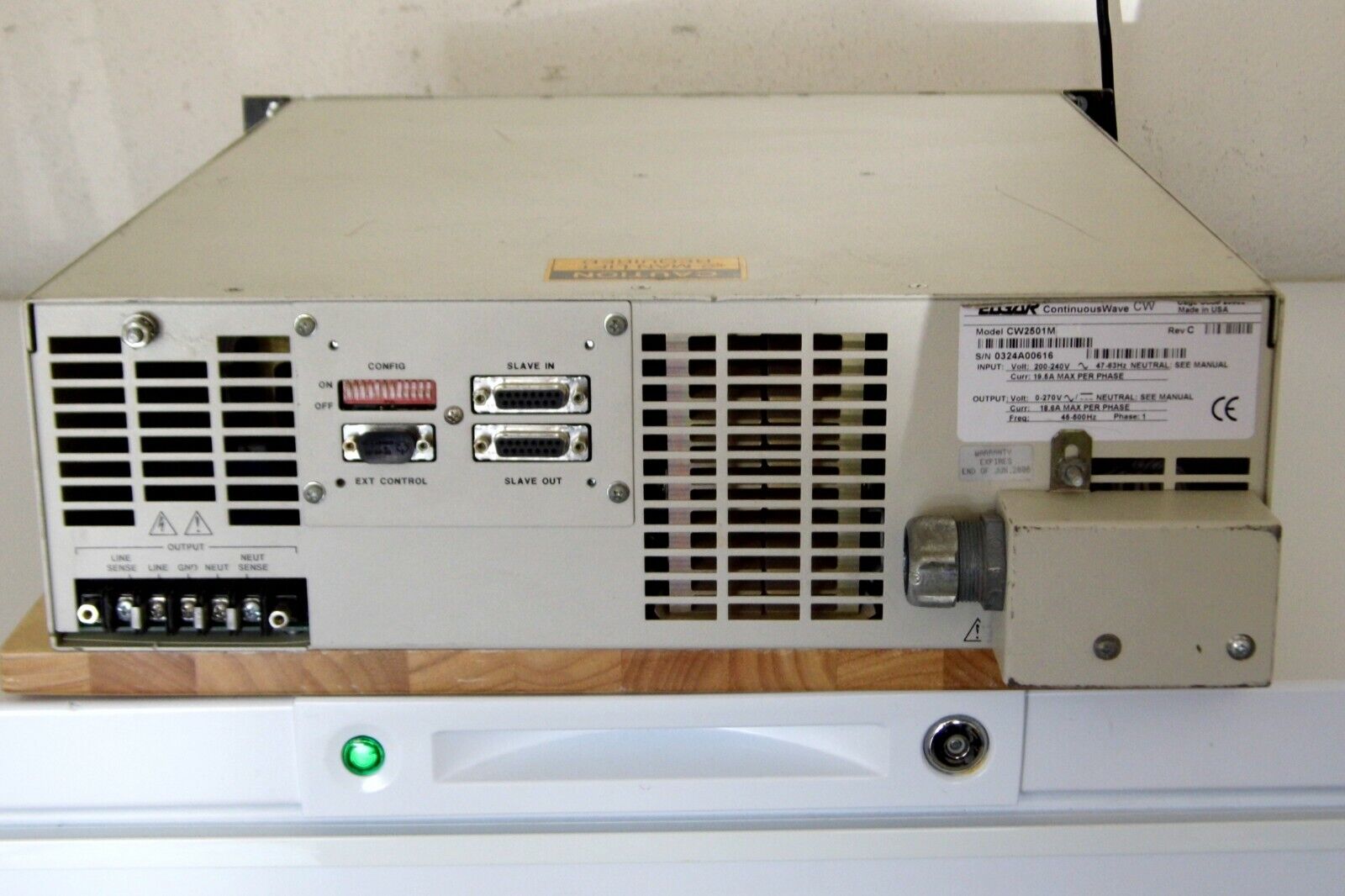 Ametek  CW2501M 2500VA AC Source 135/270Vac 18.2/9.6A 45-500Hz 11 in stock