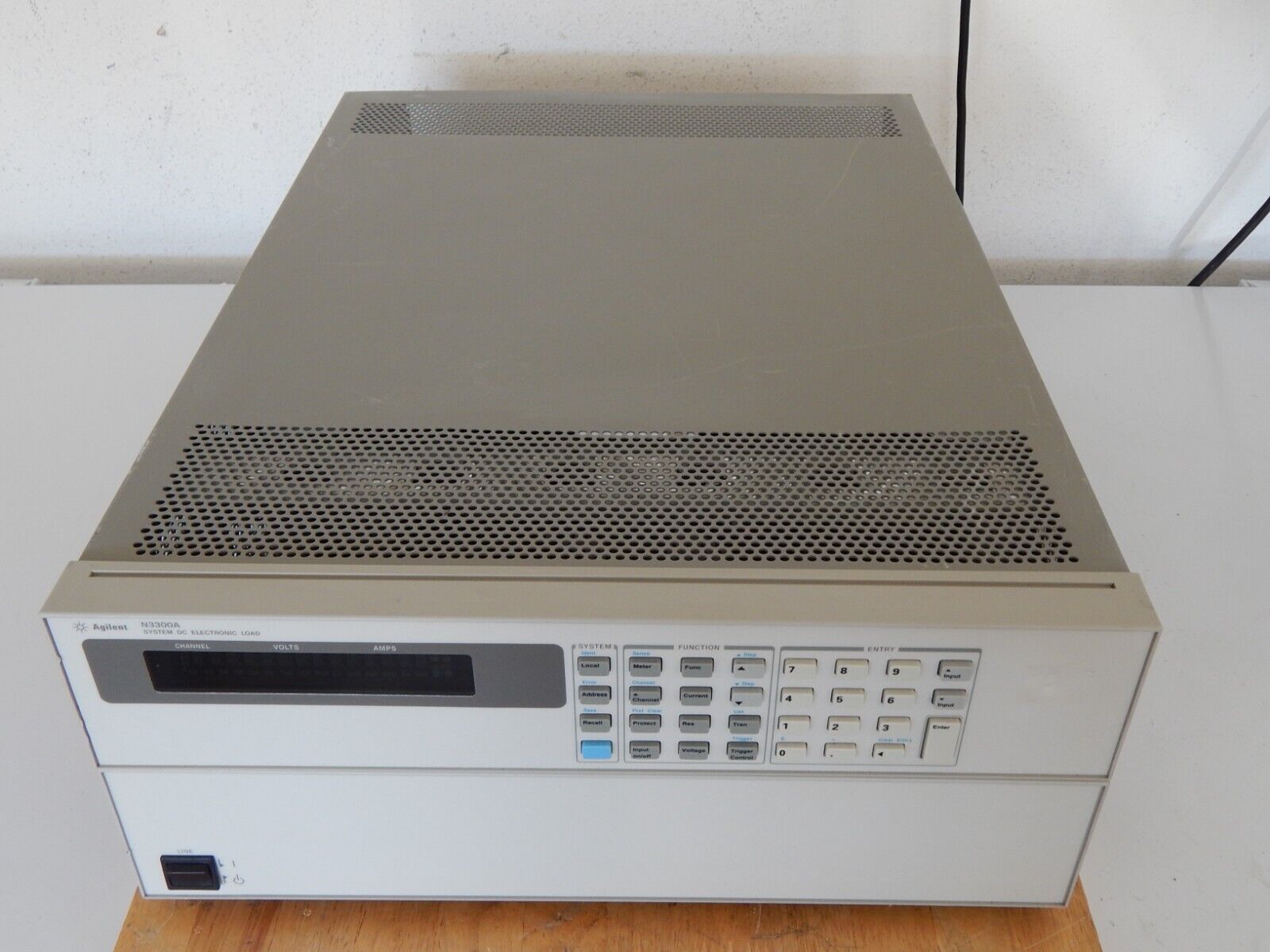 Agilent N3300A DC Electronic Load Mainframe