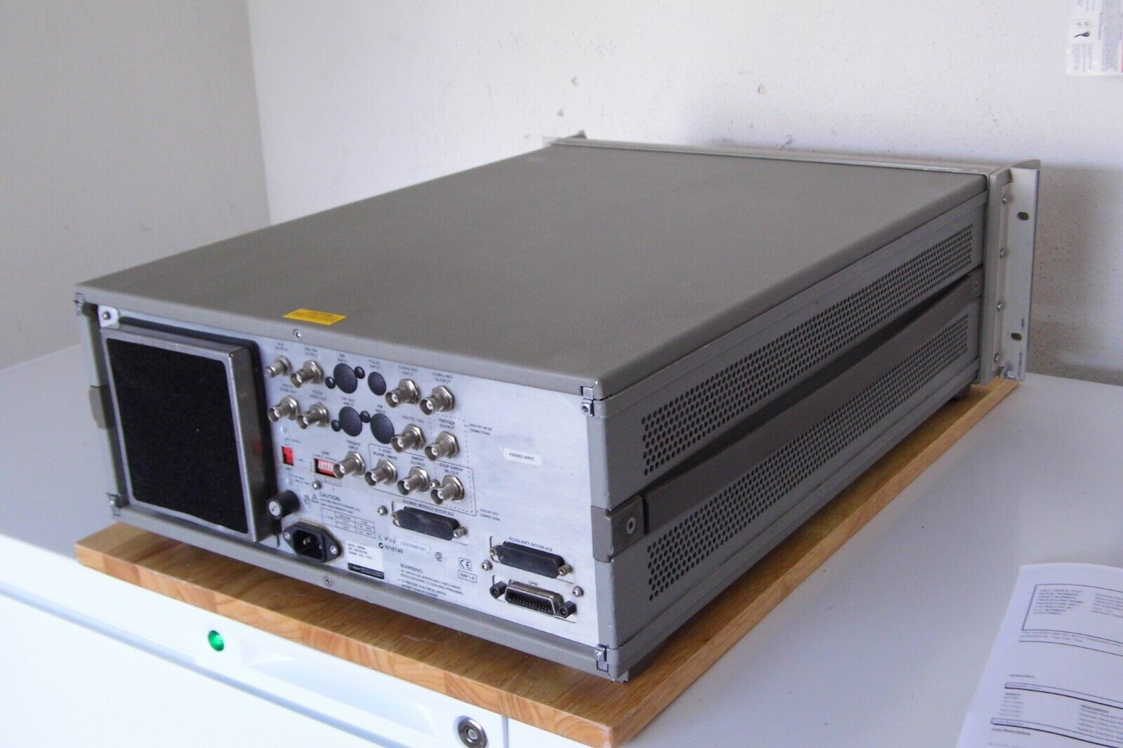 Agilent HP 83650B 001/002/006/008/ cal & data, 10Mhz-50Ghz synth.sweep generator