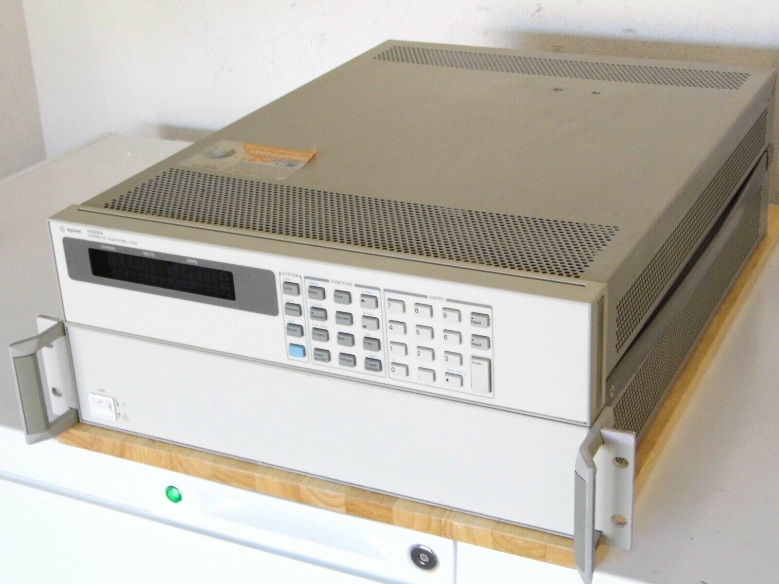 Agilent N3300A DC Electronic Load Mainframe