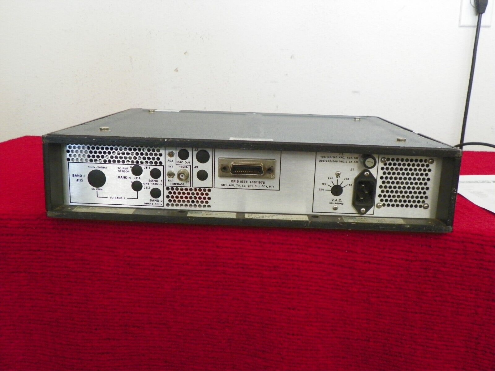 EIP 548B w/opt WB-70, microwave frequency counter 10hz-26.5Ghz