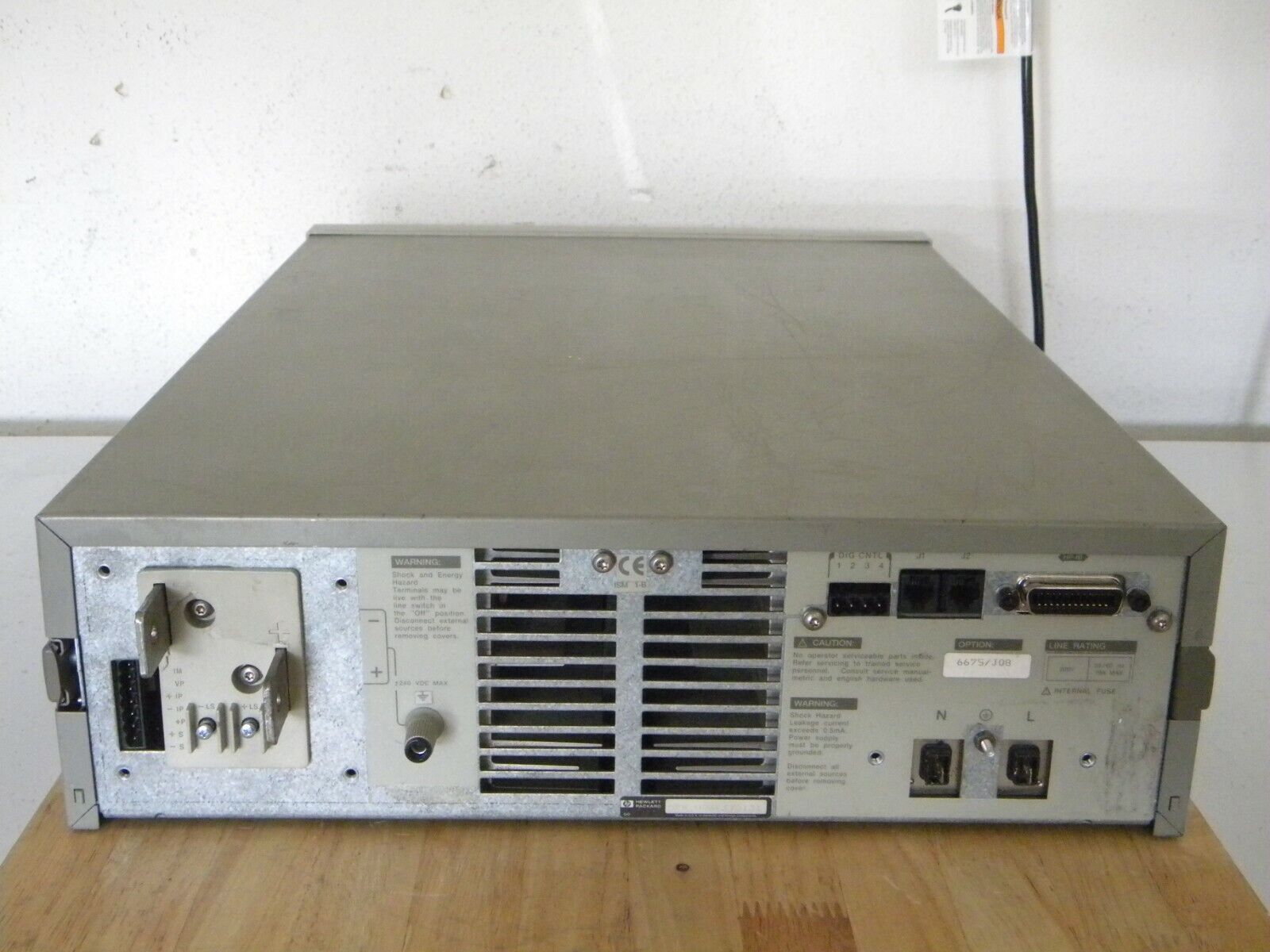 Agilent / HP 6675A Power Supply, 135V, 16A, 2160W Option J06