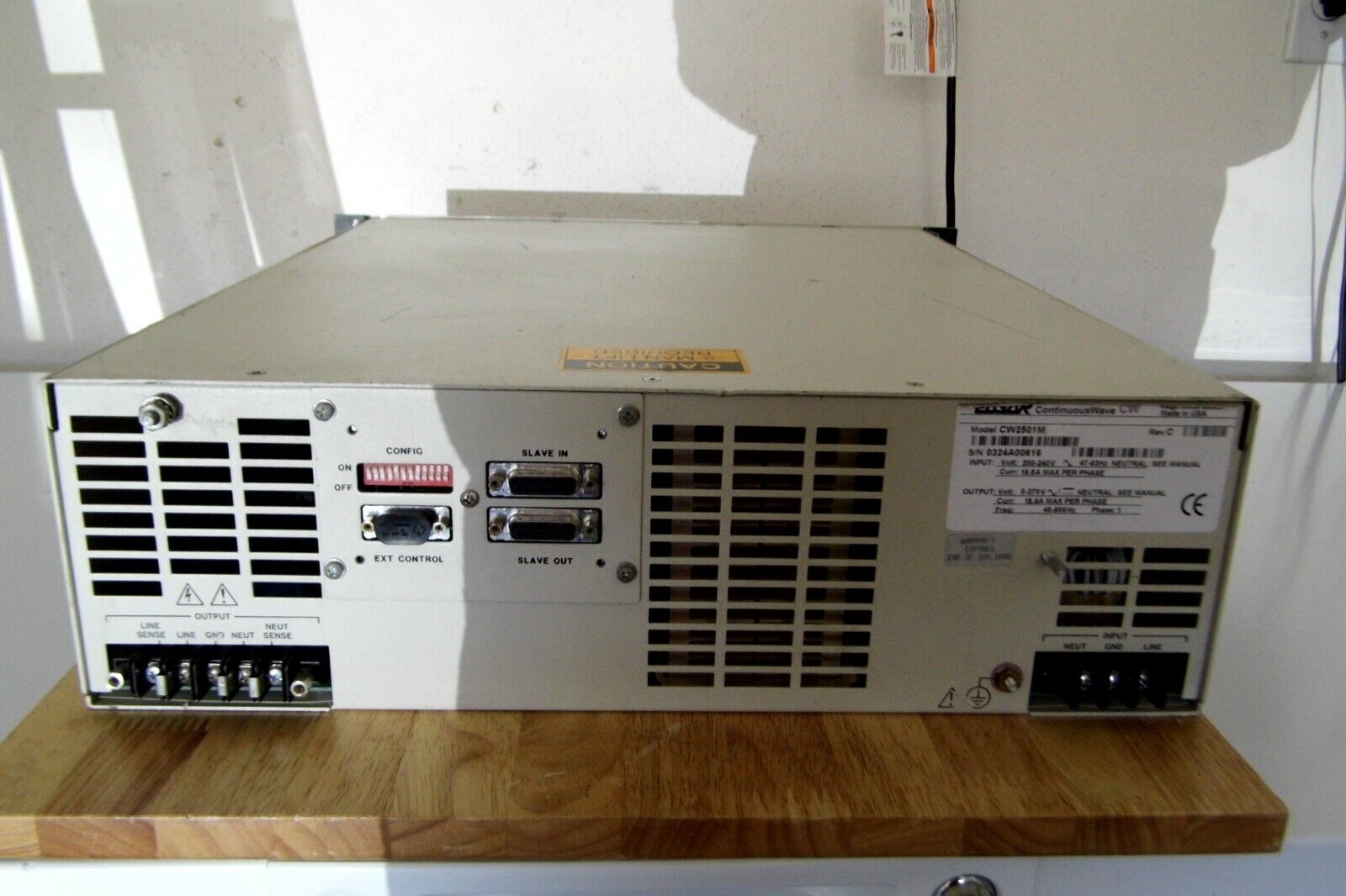 Ametek  CW2501M 2500VA AC Source 135/270Vac 18.2/9.6A 45-500Hz 11 in stock