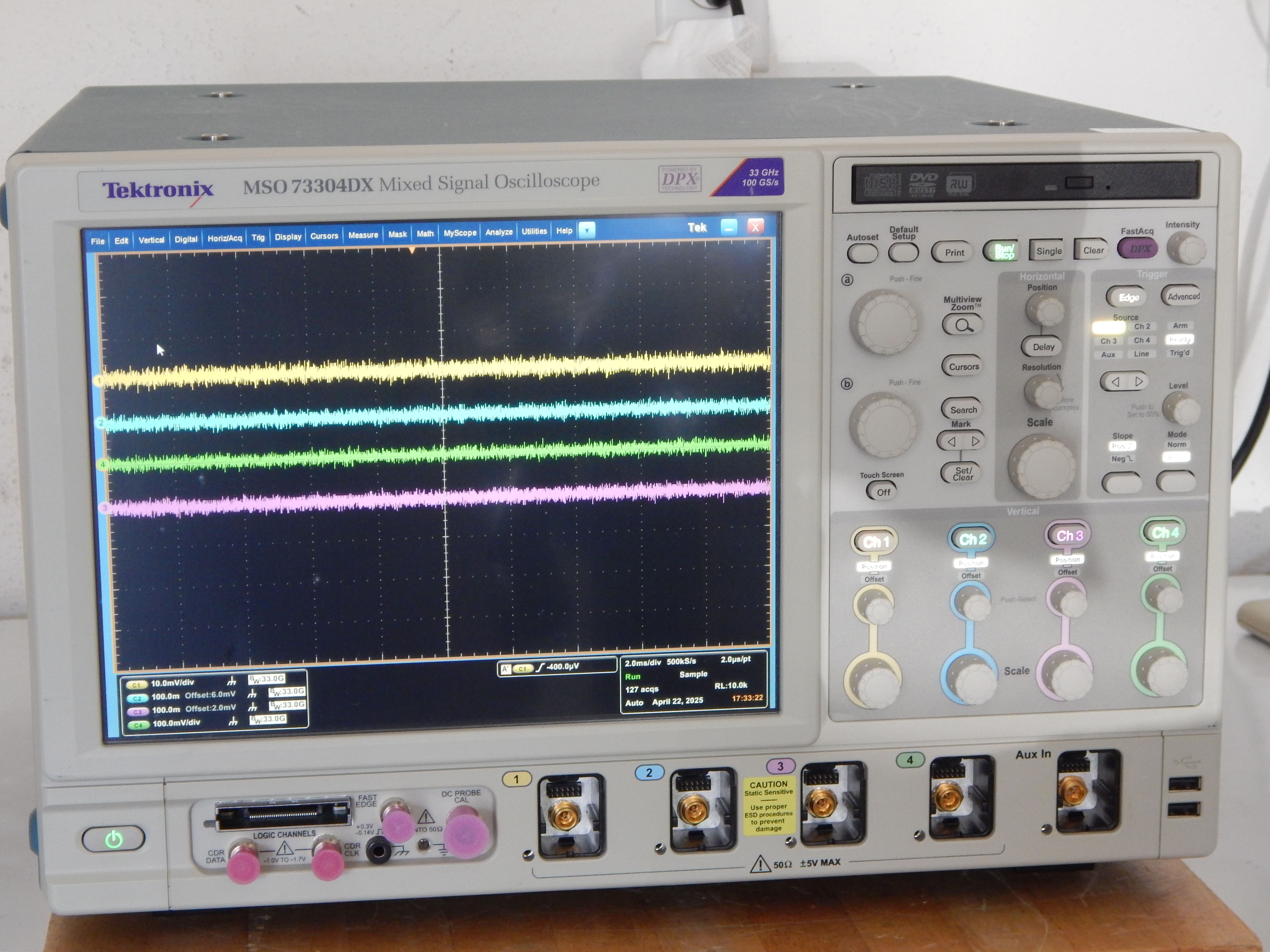 Tektronix MSO73304DX 33GHz, 100Gs/s, 4+16 Ch., mso oscilloscope,CAL,WIN7, NIST