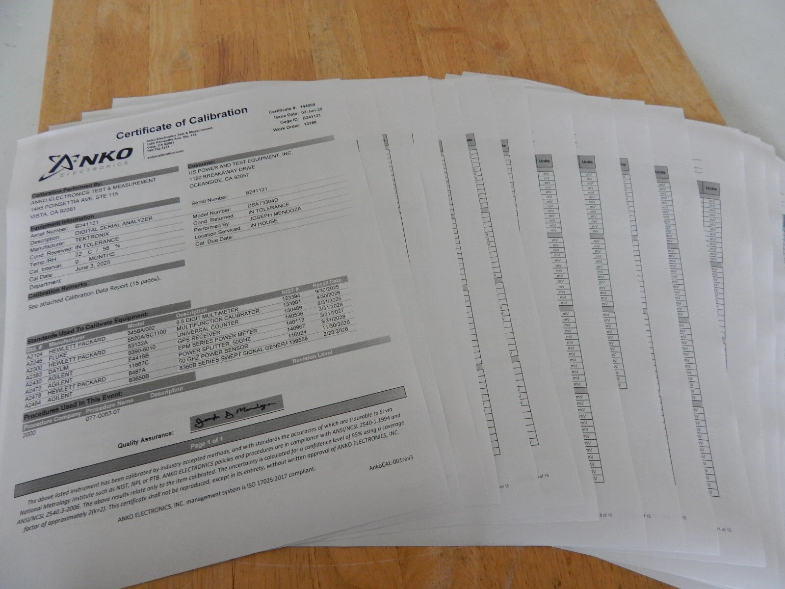 Tektronix DSA73304D 33GHz 100GS/s DSA oscilloscope WIN 10, NIST cal. w/ data